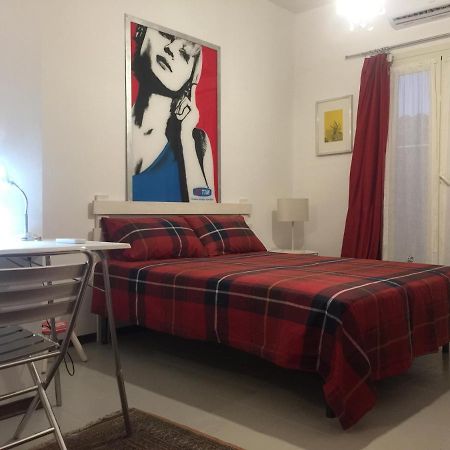 Short Let Hotel Olbia Bagian luar foto
