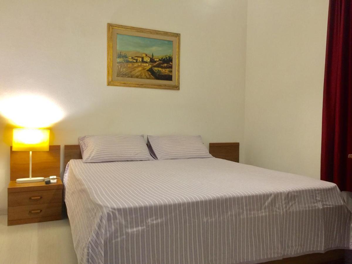 Short Let Hotel Olbia Bagian luar foto